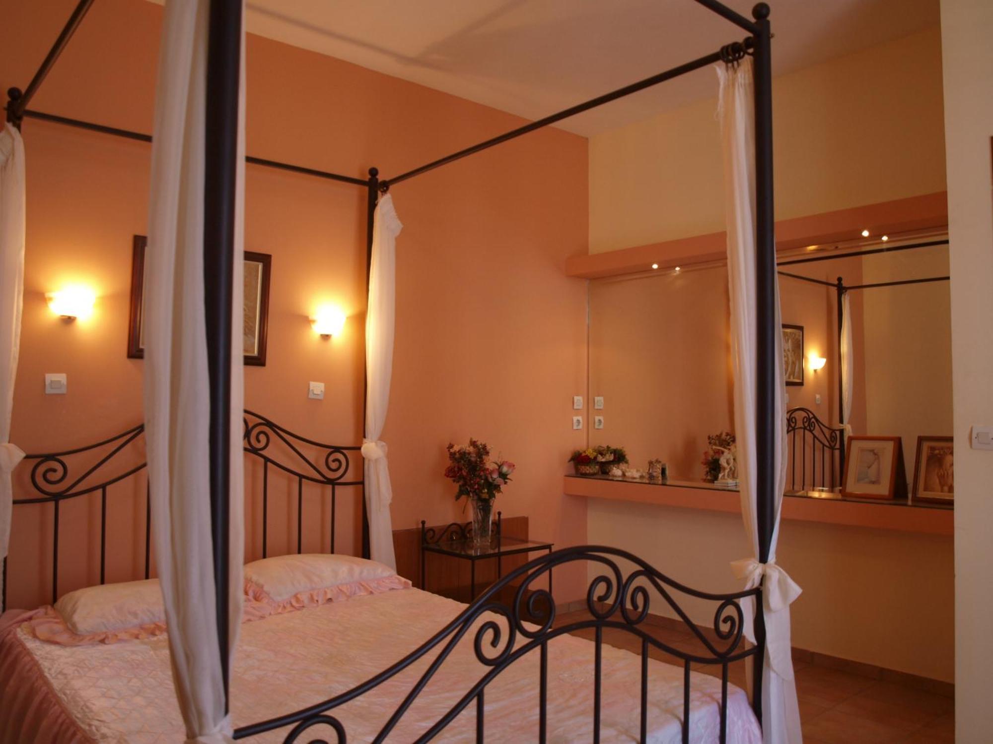 Εlegant Villa Liakos Pigi  Room photo